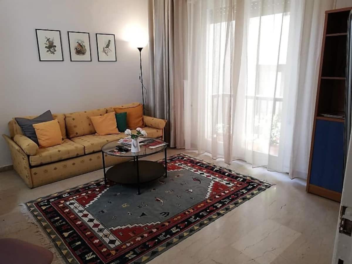 וולוס The Rose Apartment מראה חיצוני תמונה