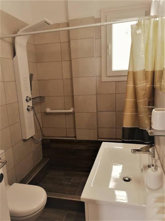 וולוס The Rose Apartment מראה חיצוני תמונה