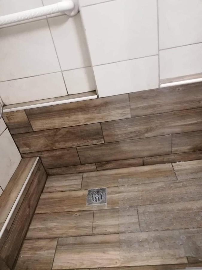 וולוס The Rose Apartment מראה חיצוני תמונה